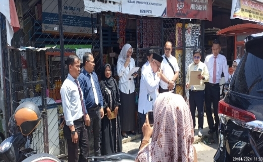 - Masniari Siregar, warga Kota Padangsidimpuan, akhirnya mendapatkan keadilan atas sengketa kepemilikan rumah yang telah lama ia perjuangkan.