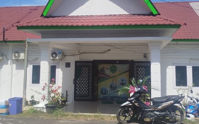 Keterangan foto: Gedung LPSE Kota Padangsidimpuan yang menjadi pusat perhatian dalam dugaan maladministrasi anggaran sewa gedung.