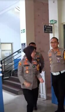 Kapolres Batang Sidak Pos Pelayanan SIM, Tegaskan Larangan Pungli dan Penguatan Integritas