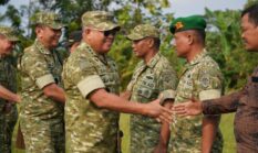 Wakasad Dampingi Wapang TNI Tinjau Program Strategis Pemerintah di Pandeglang