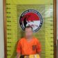 Pria berinisial MTN (45 tahun) dengan barang bukti (Istimewa)