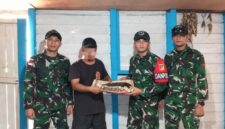 Satgas Pamtas RI-Malaysia Yonarmed 19/Bogani Terima Senjata Rakitan dan Sisik Trenggiling (Istimewa)