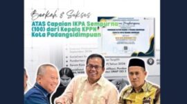 Penyerahan Sertifikat Penghargaan Nilai IKPA Sempurna (100) dari Kepala KPPN Kota Padangsidimpuan kepada Kepala Madrasah MAN 2 Padangsidimpuan, Lobimartua Hasibuan. ( Kemenag MAN 2 Padangsidimpuan)